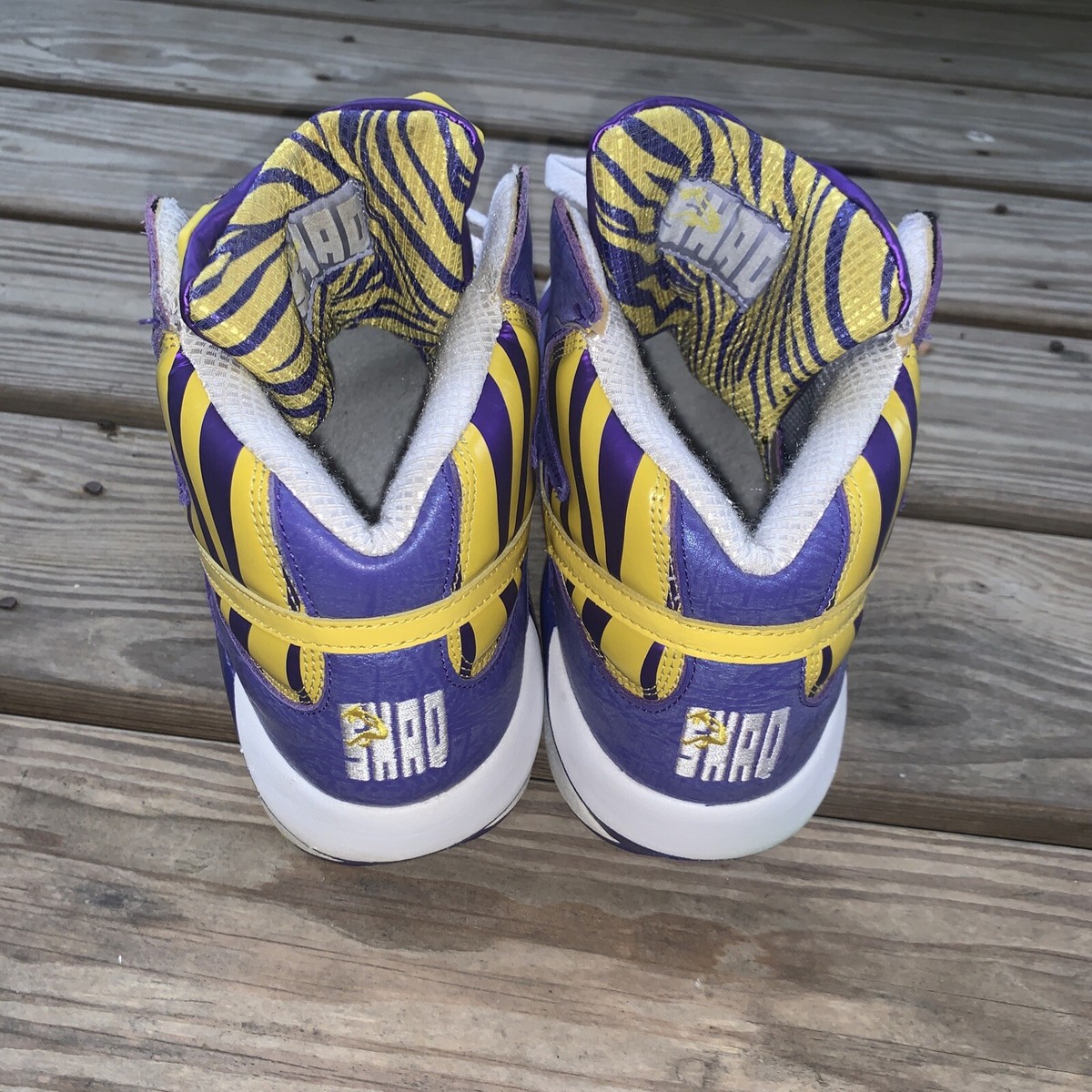 Reebok Shaq Attaq LSU Tigers M40343 Size 10 BRAND NEW NO BOX! Reebok Shaq Attaq LSU Tigers M40343 Purple Yellow White Mens  main image 4