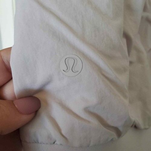 Lululemon Bomber jacket warm two ways size 12 - Picture 6 of 6