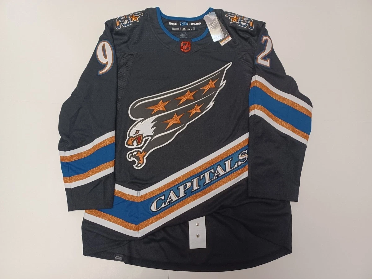 Capitals Reverse Retro 2.0 jersey features the Screaming Eagle on