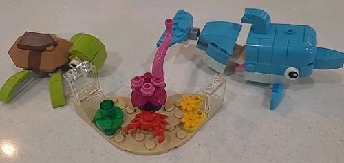 Lego Minecraft 21184 The Bakery + Lego Creator 3-in-1 31128 Dolphin & Turtle - Picture 7 of 8