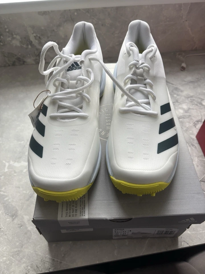 Adidas 22YDS Cricket Shoes Size UK11 Brand New with Tags In Original Box - Image 2 of 4