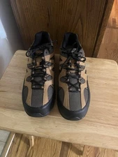 APEX LEGENDS mens V751 Hiking shoes. New Without Box