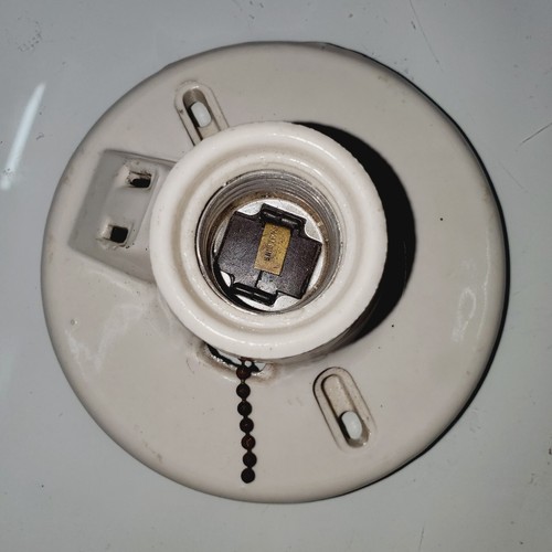 VTG PAULDING White Porcelain Pull Chain Light Socket Fixture Base W/ Outlet! - Picture 15 of 18