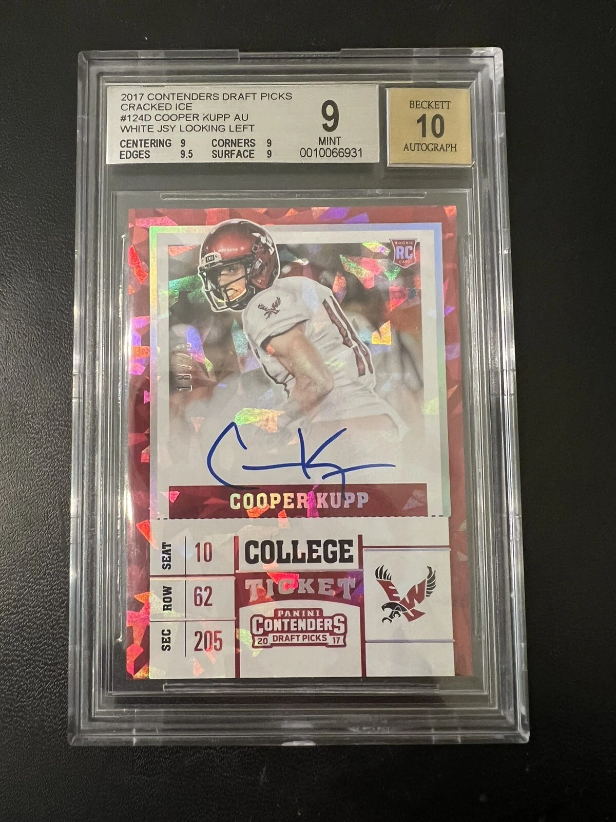 Cooper Kupp Panini Contenders Draft Picks #124 Facing Left-Autograph-Cracked Ice
