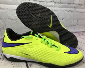 kasut futsal nike hypervenom