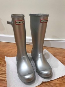 silver hunter boots