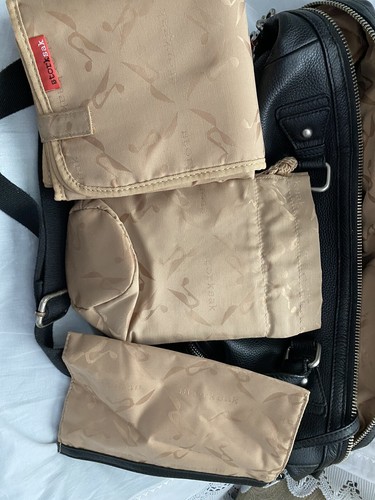 Storksak Leather diaper bag tote, comes with pouch, bottle bag and changing pad - Picture 9 of 11