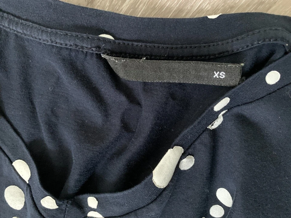 Camiseta Neil Barrett BLACKBARRET Estampado de Lunares Manga Corta Cuello en V | Para Hombre Talla XS Foto 4 de 4