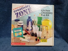 Kitchen Chemistry Fun Kit Science Experiments - New Old Stock - AZ214