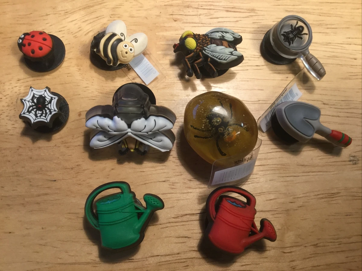 GARDEN LADY BUG BEE FLY BUGS SHOVEL AUTHENTIC JIBBITZ CHARM FIT CROCS HOLES