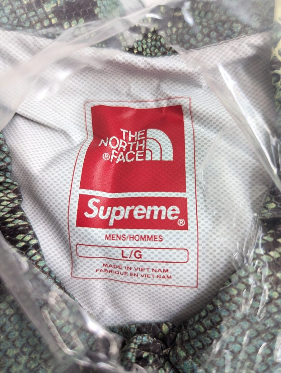 SUPREME The North Face SS18 Snakeskin Taped Seam Coaches SUPREME The North Face SS18 Snakeskin Taped Seam Coaches