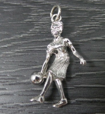 Vintage Sterlingsilber 3D Frau Mädchen Bowlingkugel Anhänger Charm (Rhodinplatte