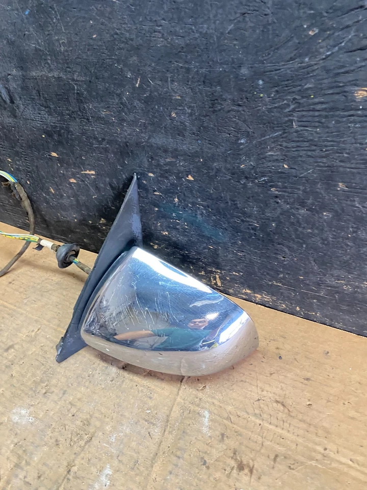 Espejo retrovisor izquierdo Chrysler New Yorker 1988 a 1992 fabricante original Q9796 DG Foto 2 de 4