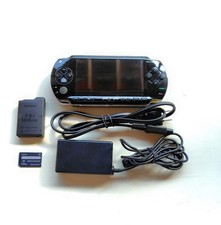 Sony PSP-1000 Black Console w/ Battery Charger  Memory Stick Tested Working