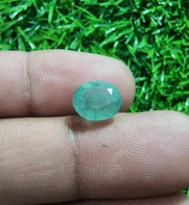 Amazing Zambian Emerald Oval Shape 3.40 Crt Pretty Green Faceted Loose Gemstone