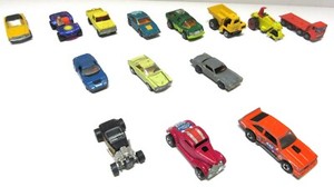 Lot of 14 Mixed Hot Wheels, Play Art, Matchbox