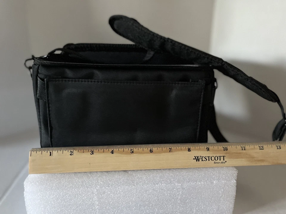 惠普可扩展黑色相机套/包,带肩带衬垫 — 第 2/4 张图片