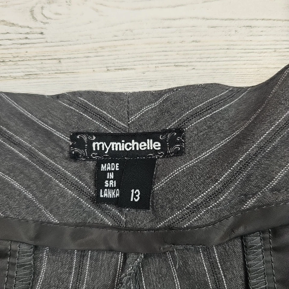 Pantalones de vestir My Michelle pantalones para mujer 13 grises a rayas calce clásico Foto 3 de 4