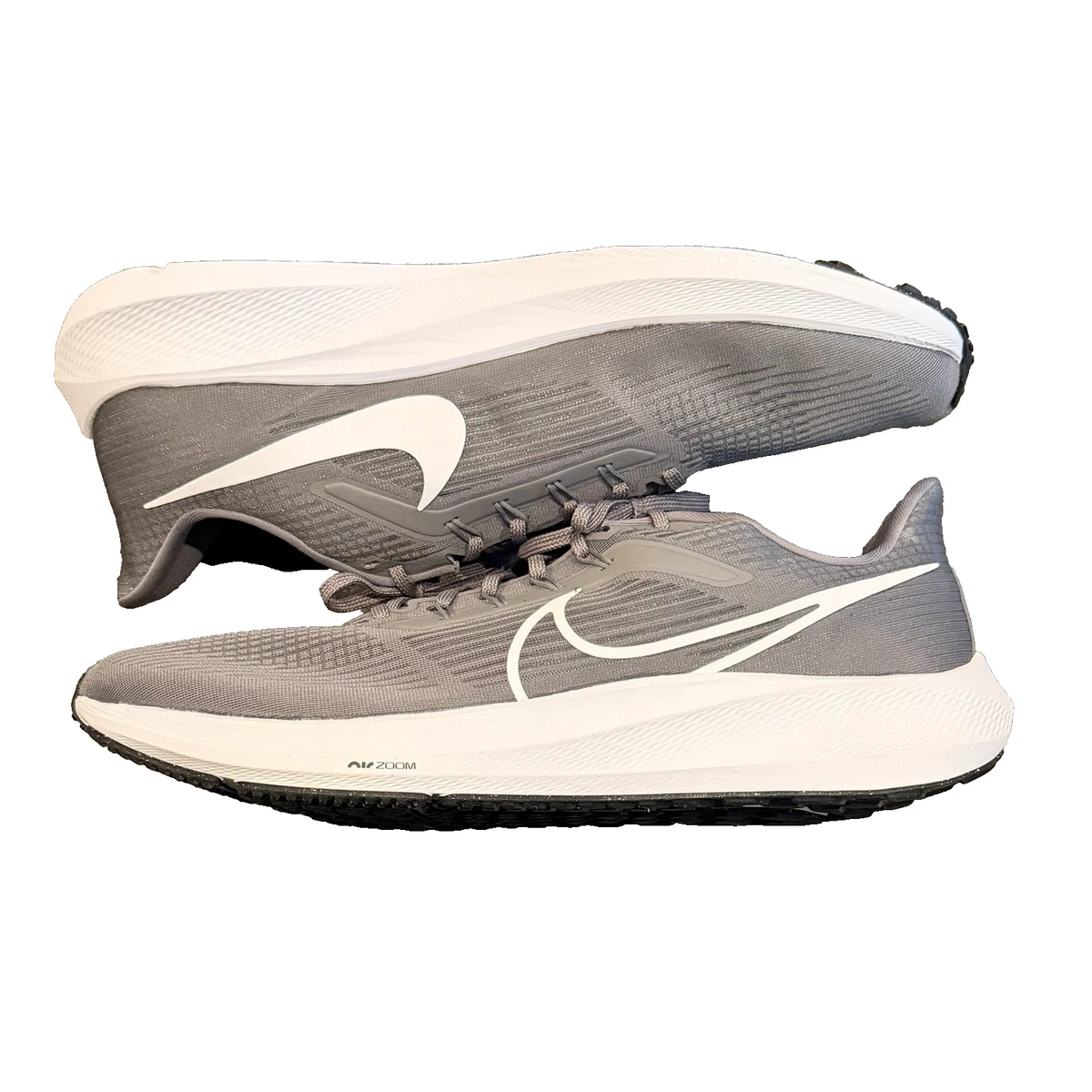 NEW Nike Pegasus 39 Running Shoes - size 18 Women main image 2