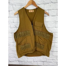 Vintage Bullseye Bill Mens Water Repellent Hunting Fishing Vest Tan Pockets L
