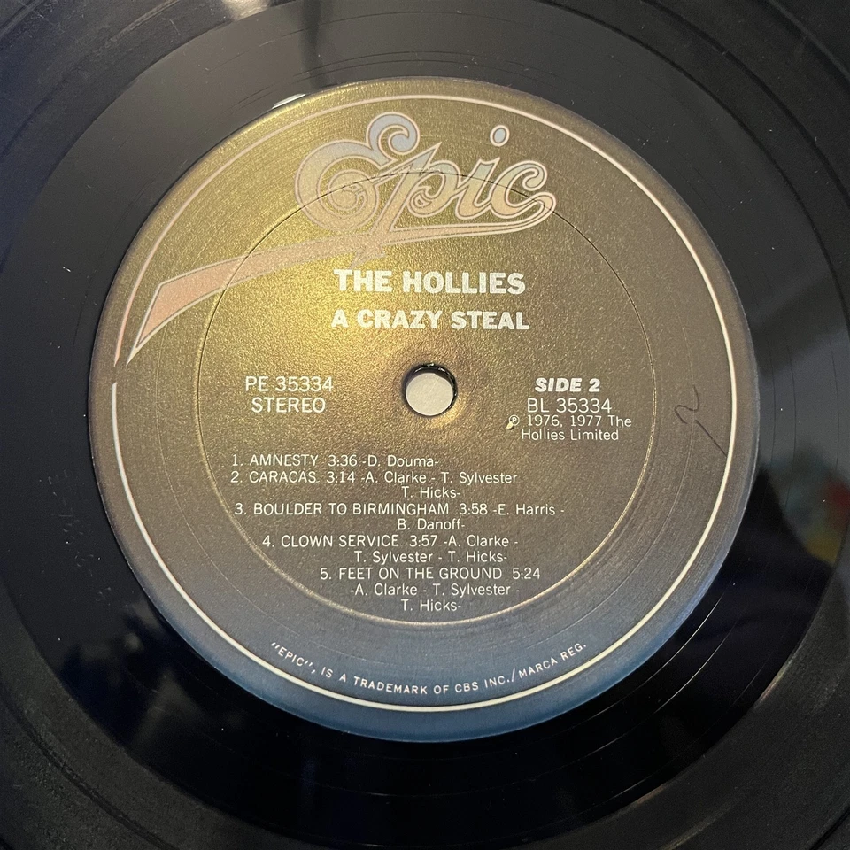 [ROCK/POP]~EXC LP~The HOLLIES~A Crazy Steal~[1980~EPIC~BLUE LABEL~Reissue] - Image 4 of 4