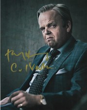 Toby Jones Autogramm signed 20x25 cm Bild 