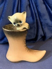 Vintage Lipper And Mann MCM Kitten Cat In Boot figurine Porcelain 4” japan
