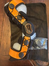 Z1 K2 Knee Brace for ACL Ligament Sports Injuries OA  Knee Pain for Men  Women