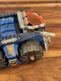 LEGO 70322 Axl's Tower Carrier NEXO KNIGHTS InComplete??