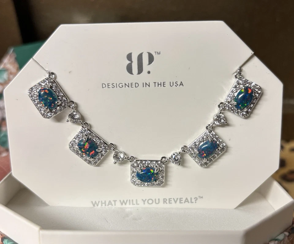 2024 Bomb Party Mayo Cumpleaños Colección “Endless Devotion” RBP 7520 Foto 3 de 4