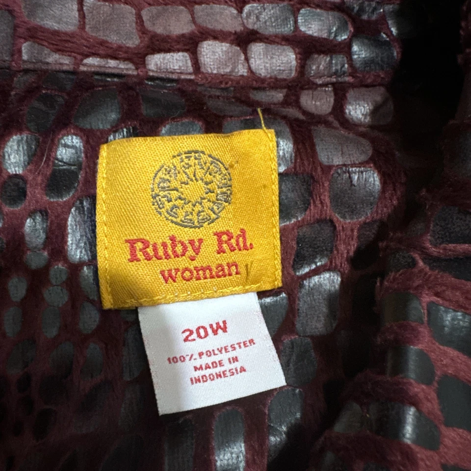 Ruby Rd Women Size 20W Maroon Alligator Skin Themed Jacket Biker Look  - Image 2 of 3