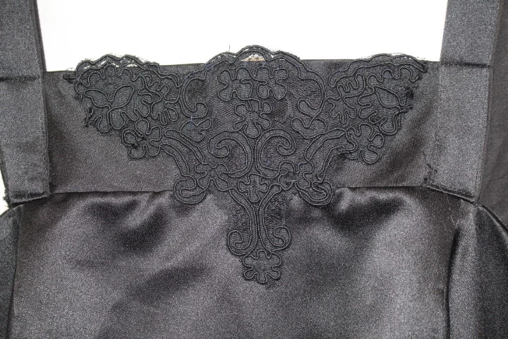 DE LARU By SHEILA YEN Vestido Largo Negro Satinado, Decoración de Encaje y Chaqueta Recortada, M-B126 Foto 4 de 4