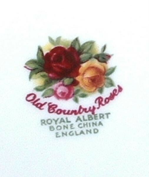 Royal Albert Old Country Roses Dinner and Tea Set, 1962, Original