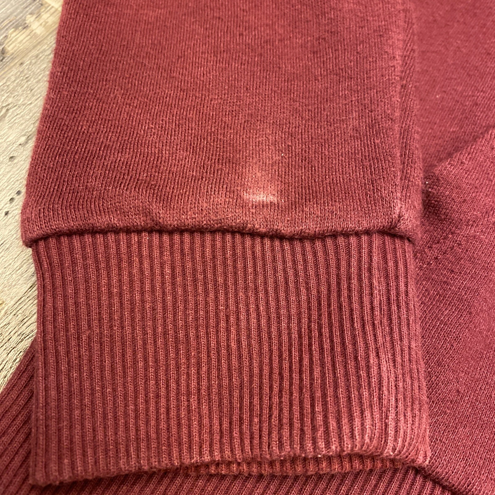 UNDERCOVER Felpa con cappuccio rosa Victoria's Secret colore bordeaux taglia X small