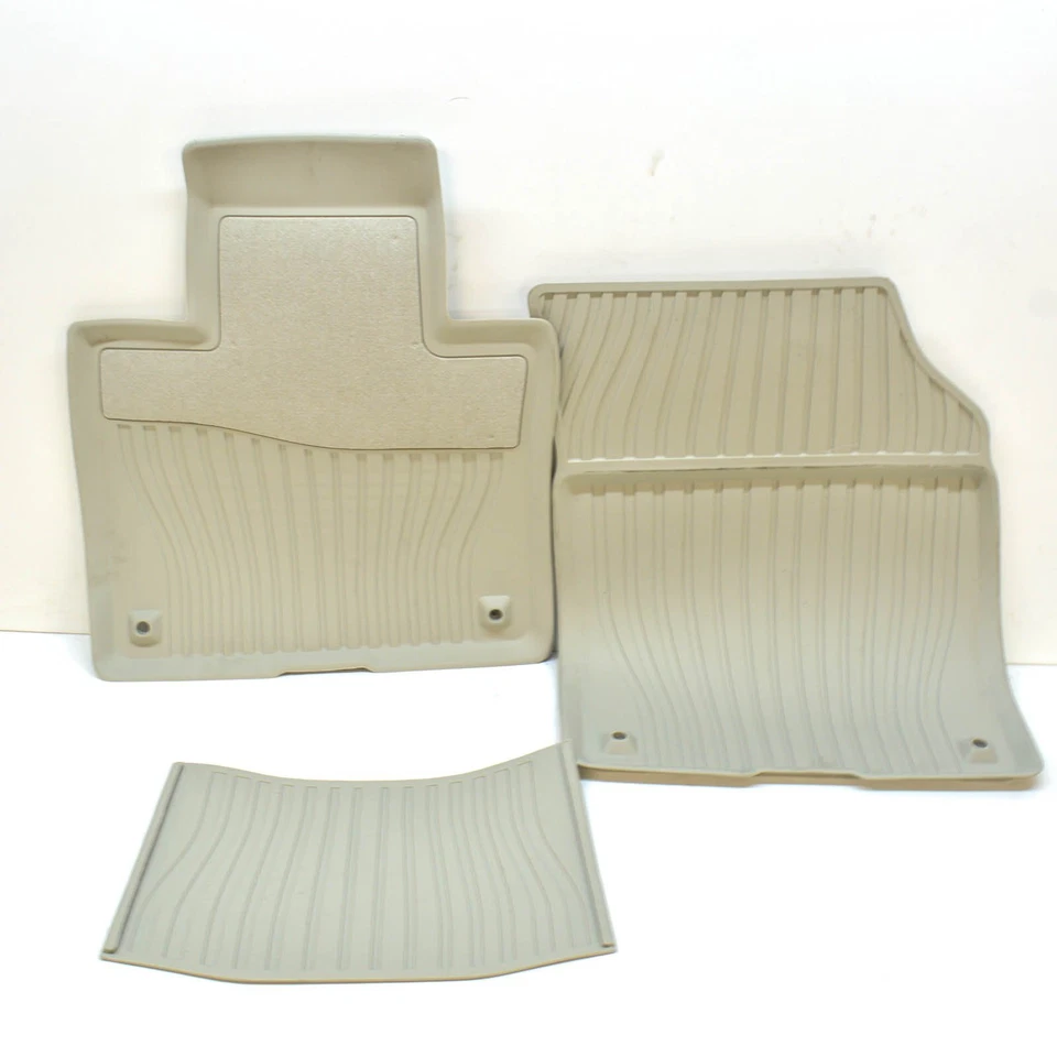 VOLVO XC90 MK2 Rubber Floor Blond Mats Set LHD 32338451 NEW GENUINE - Image 4 of 4