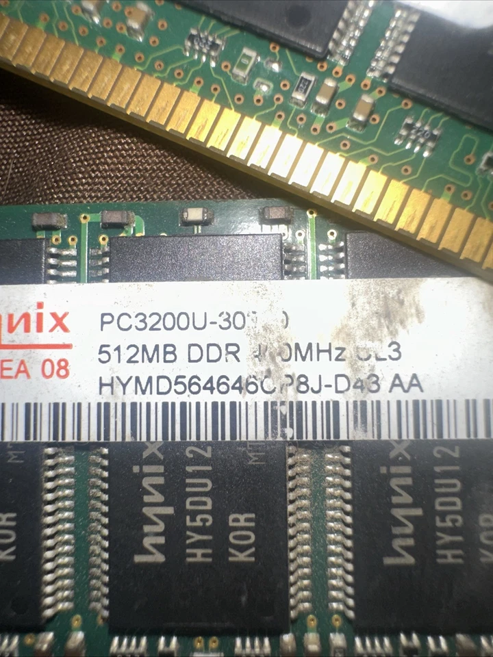 Samsung 512MB PC2700 DDR 333MHz MHz non-ECC Unbuffered CL3 184-Pin DIMM Memory - Image 3 of 3