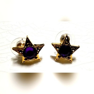 Small 5 point gold star with amethyst stone pierced earrings, purple stone