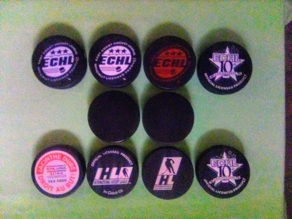 Lot (10x) Minor League Hockey Pucks eBay
