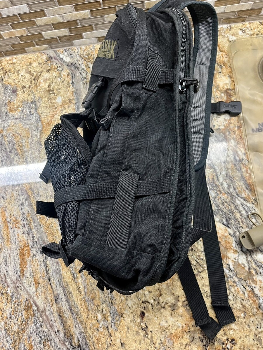 CAMELBAK H.A.W.G HAWG ホーグ　実物　ブラック バックパック QKCamelbakBackpack2_1_large.