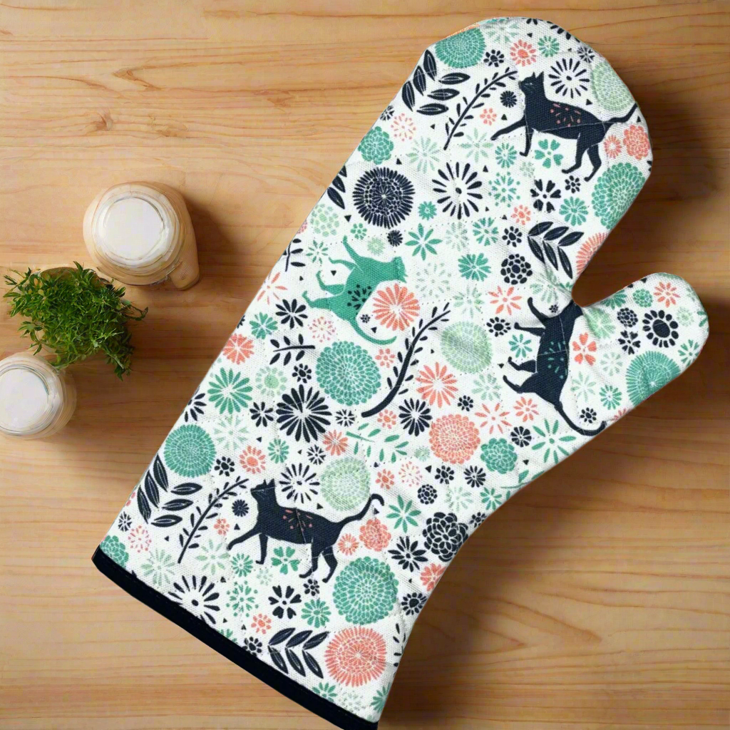 Kitchen Cats Gauntlet Oven Glove Mitt Pot Holder by Vicky Yorke 100% Cotton Cat