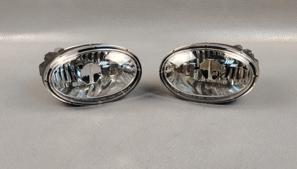 KIA RONDO CARENS 99 - 00 FOG LIGHT ASSEMBLY PAIR OEM NEW 0K2C051520A 0K2C051510A - Image 2 of 4