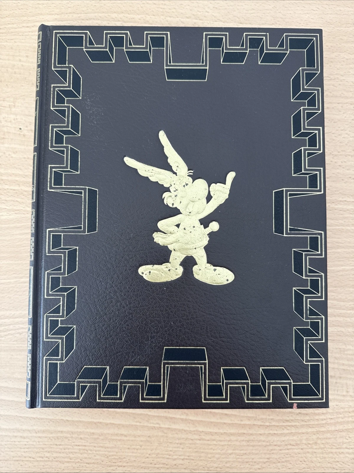 BD Asterix Tome 1 Dargaud Le Cadeau De César / La Grande Traversée / …