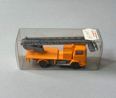 Brand New Wiking 1:87 Construction Vehicle