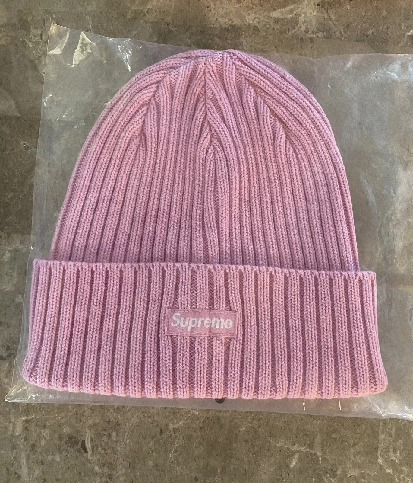 SUPREME SS16 BOX LOGO BONNET TEINTÉ NEUF ROSE NEUF AVEC ETIQUETTE