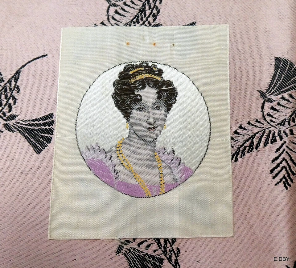 SOIE TISSÉE MINIATURE POUR MEDAILLON Josephine ou Hortense DE BEAUHARNAIS - Photo 2/4