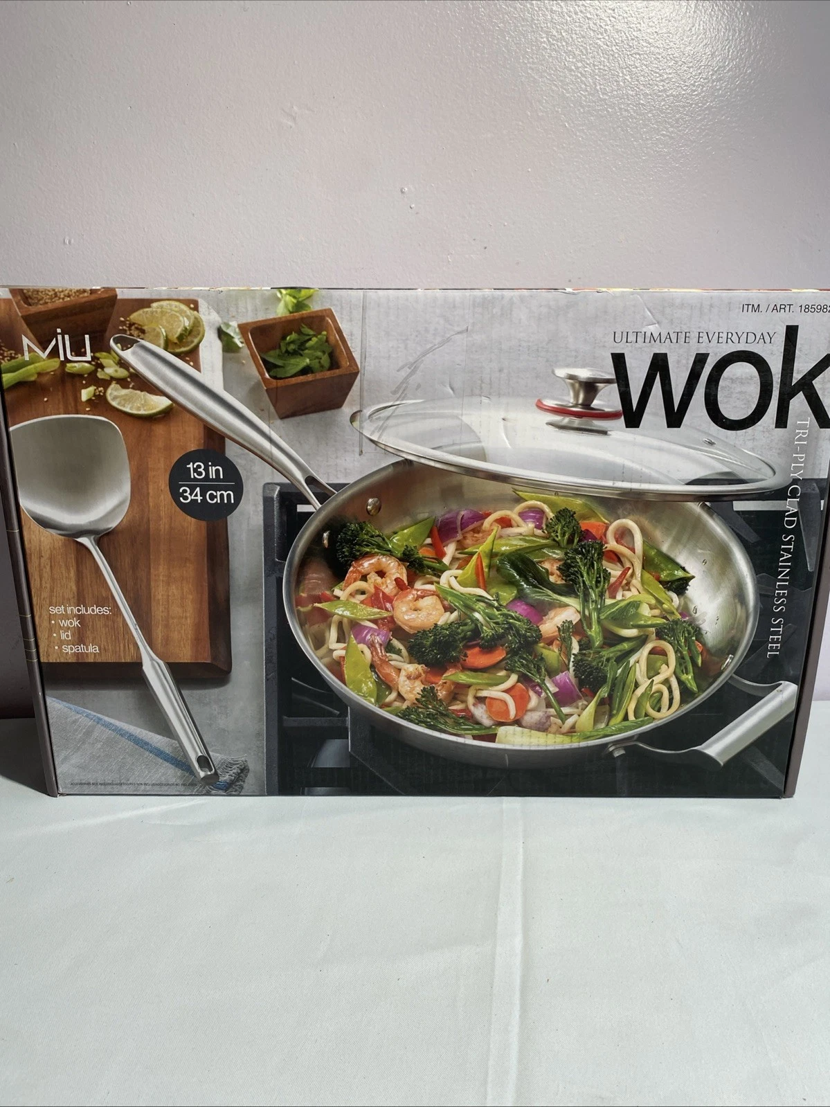 MIU Ultimate Everyday Tri-Ply Clad Stainless Steel 13" Wok w/ Lid & Spatula
Opens in a new window or