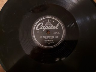 40s Capitol 78/STAN KENTON And His Orchestra/Anita O'Day Vocal..