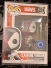 Funko Pop! Vinyl: Marvel - Deadpool / Venom (Metallic) - Mama Mio (mm)...