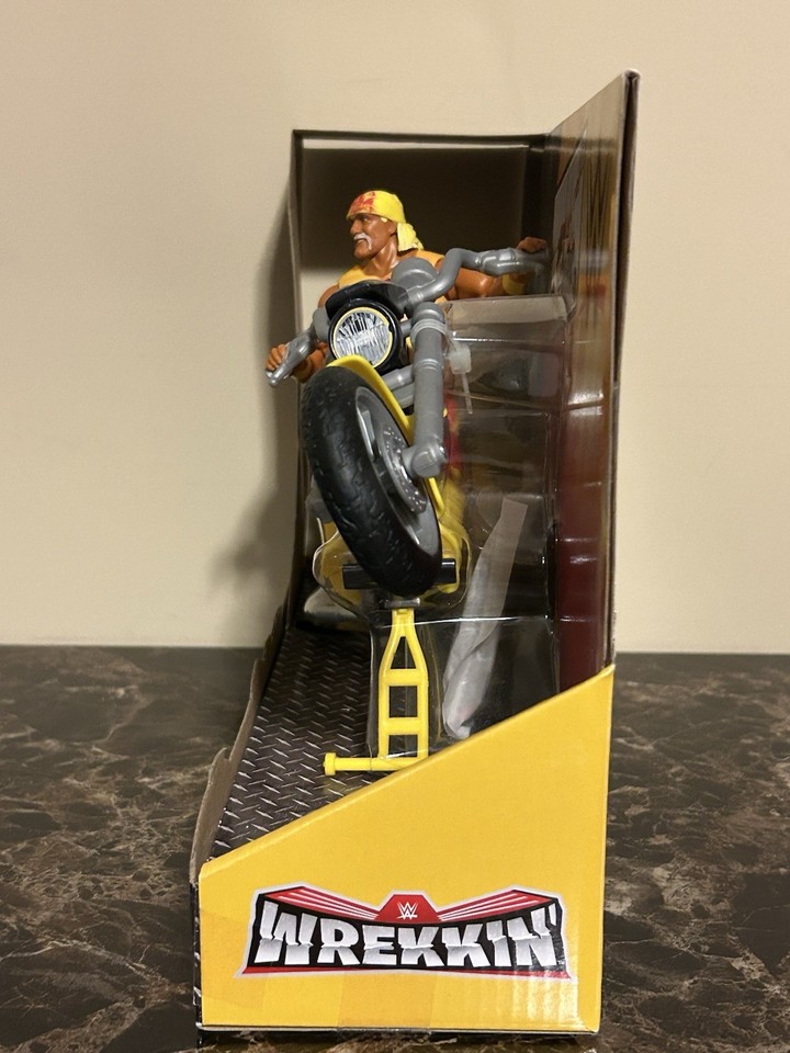 WWE Mattel Wrekkin Hulk Hogan Python Power Slamcycle | eBay