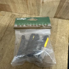 Pack of 2 Wellgo Bolt-on Pedal Reflector Set Hardware and Reflectors